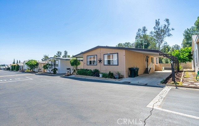 Detail Gallery Image 14 of 22 For 1051 Site Dr #37,  Brea,  CA 92821 - 3 Beds | 2 Baths