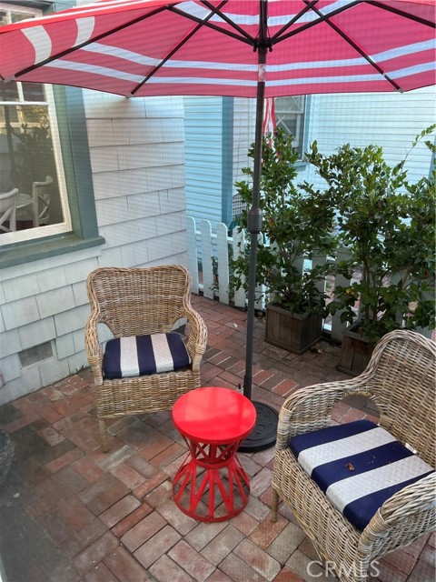 Detail Gallery Image 29 of 37 For 227 Apolena Ave, Newport Beach,  CA 92662 - 3 Beds | 2 Baths