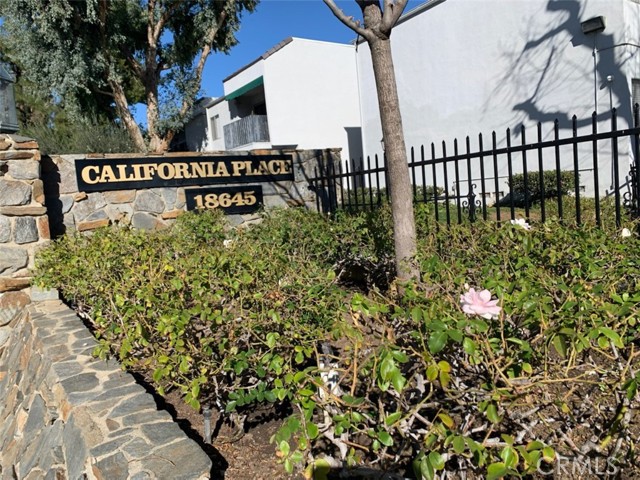 Detail Gallery Image 9 of 14 For 18645 Hatteras #263,  Tarzana,  CA 91356 - 2 Beds | 1 Baths