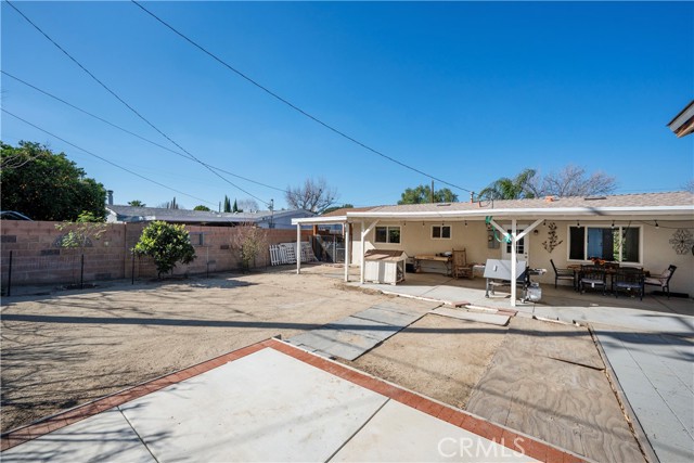 Detail Gallery Image 19 of 23 For 19026 Stillmore, Canyon Country,  CA 91351 - 3 Beds | 1 Baths