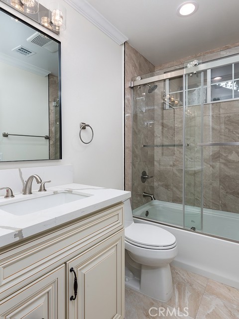 Detail Gallery Image 19 of 23 For 81 N Grand Oaks Ave #102,  Pasadena,  CA 91107 - 2 Beds | 2 Baths