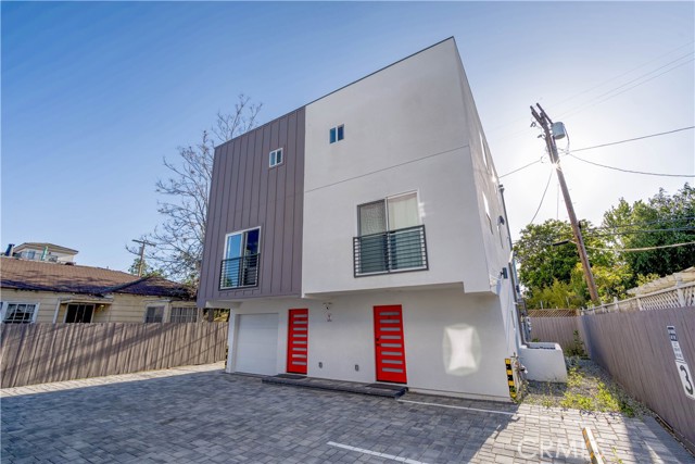 4453 Colfax Ave #4, North Hollywood, CA, 91602 4453 Colfax Ave #4, North Hollywood, CA, 91602
