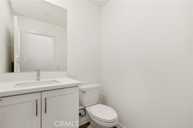 175 Cadence, Irvine CA: https://media.crmls.org/medias/6035e1af-57ae-483b-9632-201a5834d804.jpg