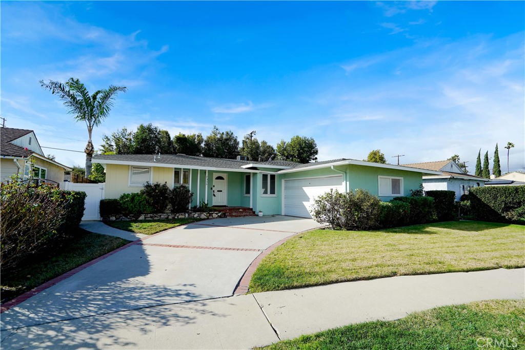 7335 Donna Avenue