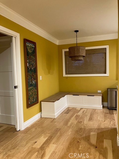 11138 Aqua Vista Street, Studio City CA: https://media.crmls.org/medias/6036ec88-cb09-41d9-9691-1b38188d2b94.jpg