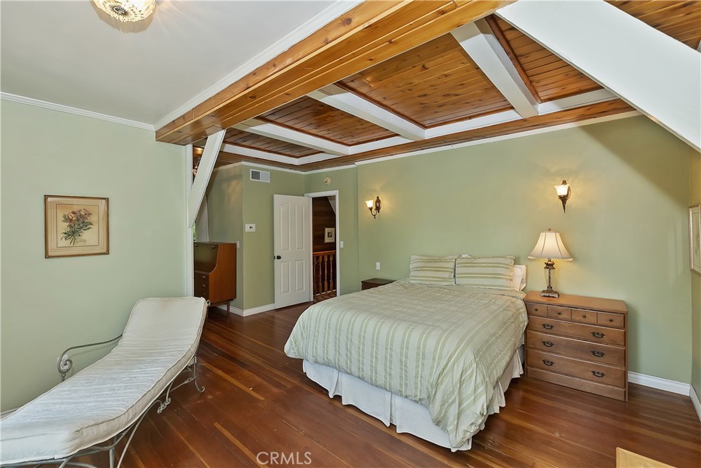 MLS #IG25098991 image #1