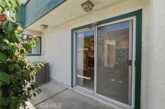 Detail Gallery Image 19 of 46 For 2106 Dufour Ave #1,  Redondo Beach,  CA 90278 - 3 Beds | 2/1 Baths