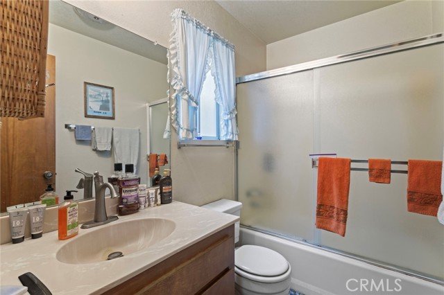 593 Clubhouse, Twin Peaks CA: https://media.crmls.org/medias/603808f2-aa90-448d-81cb-603e81b39f8d.jpg