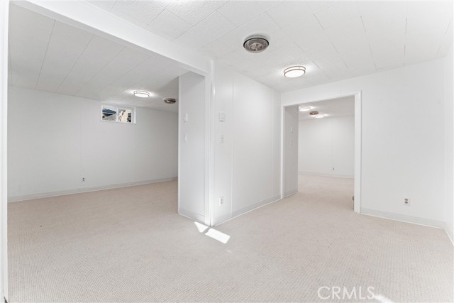 12172 Woodlawn Avenue, North Tustin CA: https://media.crmls.org/medias/6038c89c-a42f-4a9e-bec2-0093d96eb5f1.jpg