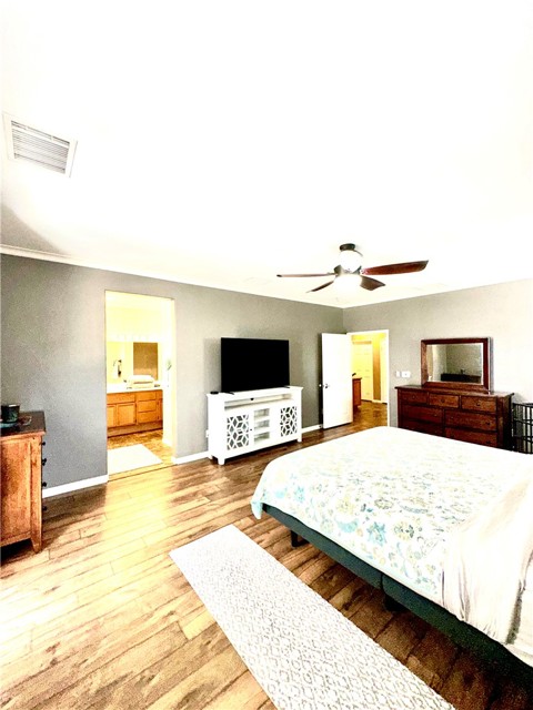 Detail Gallery Image 20 of 30 For 35579 Country Creek Dr, Yucaipa,  CA 92399 - 4 Beds | 2 Baths
