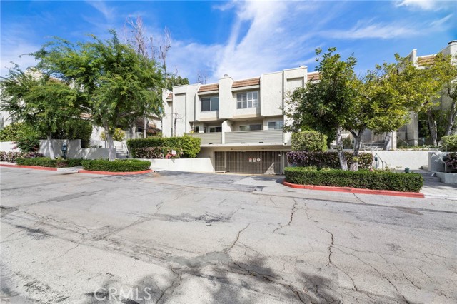 Detail Gallery Image 20 of 23 For 11744 Moorpark, Studio City,  CA 91604 - 2 Beds | 2/1 Baths