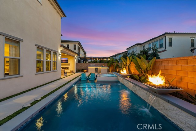 17311 Juniper Lane, Huntington Beach CA: https://media.crmls.org/medias/603c742f-7d50-4e79-ba2e-62b1763e6c1e.jpg