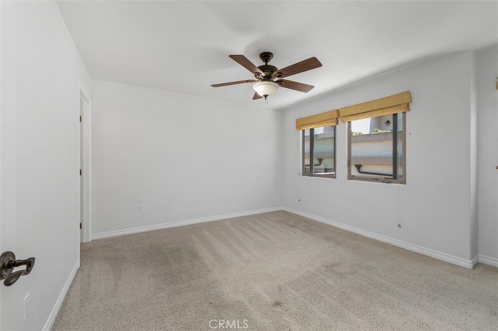 7540 Draper Ave - photo 18