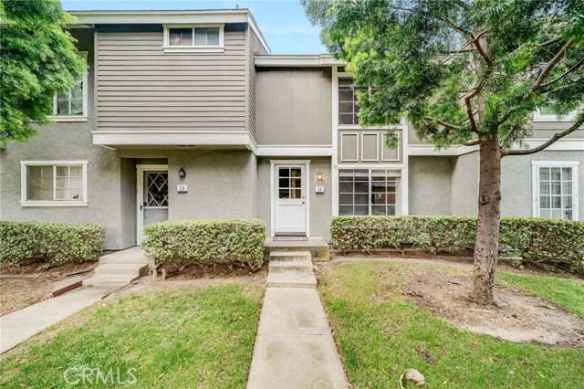 Front Image Thumbnail for CROC26085620