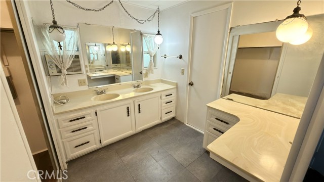 Detail Gallery Image 11 of 22 For 12 Jupiter St, Palm Springs,  CA 92262 - 3 Beds | 2 Baths