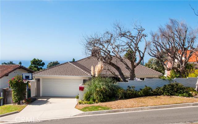 1629 Via Zurita, Palos Verdes Estates, California 90274, 5 Bedrooms Bedrooms, ,2 BathroomsBathrooms,Residential,Sold,Via Zurita,SB15232162