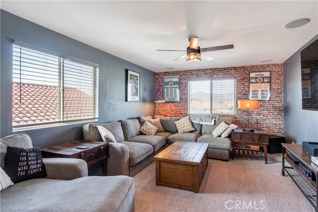 Image 7 of 25 For 29652 Falcon Hill Drive