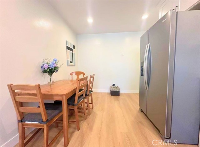 637 W Floral Drive, Monterey Park CA: https://media.crmls.org/medias/6041a6b3-d24e-41b6-b958-0add79660ec2.jpg