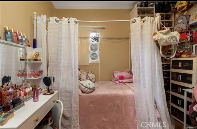 Detail Gallery Image 19 of 21 For 1843 Cerritos, Long Beach,  CA 90806 - 5 Beds | 3 Baths