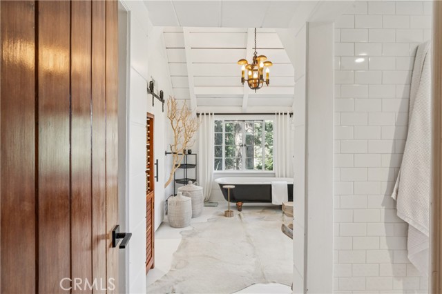 Detail Gallery Image 47 of 69 For 840 Coyote Walk, Lake Arrowhead,  CA 92352 - 4 Beds | 3 Baths