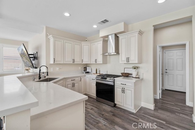 6749 Olive Avenue, San Bernardino CA: https://media.crmls.org/medias/60421b2c-88d7-4664-aed9-a610c8f287a2.jpg