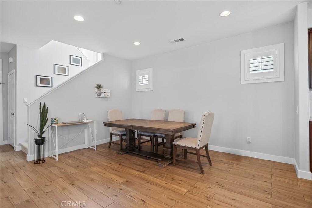 MLS #SR25199445 image #9