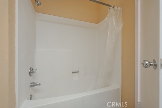 623 Park Shadow Court, Baldwin Park CA: https://media.crmls.org/medias/604334b9-e758-49cf-9ed3-de2ca8bcebd3.jpg