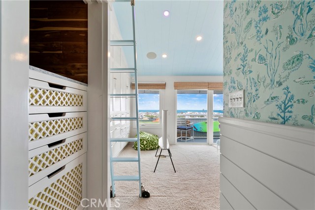 Detail Gallery Image 19 of 32 For 12 Land Fall Ct, Newport Beach,  CA 92663 - 3 Beds | 2/1 Baths