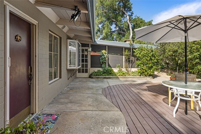 Detail Gallery Image 28 of 38 For 444 Oneida Dr, Pasadena,  CA 91107 - 2 Beds | 3 Baths