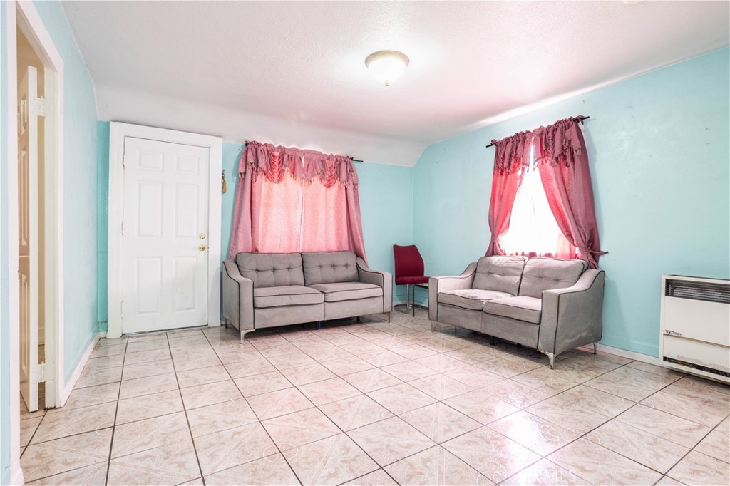 MLS #SR25180641 img 4