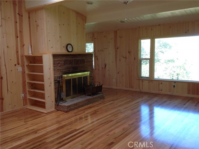 331 La Mirada Avenue, Oroville CA: https://media.crmls.org/medias/604813d0-dae6-4fde-aadb-90dce212ee21.jpg