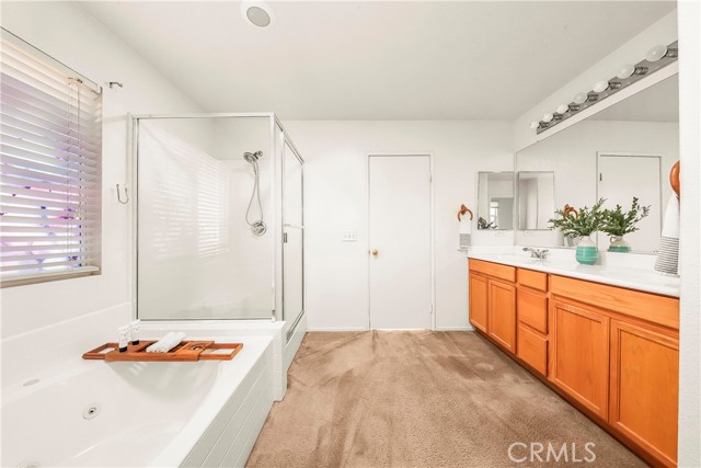 Detail Gallery Image 30 of 53 For 43635 Castle Cir, Lancaster,  CA 93535 - 5 Beds | 3 Baths