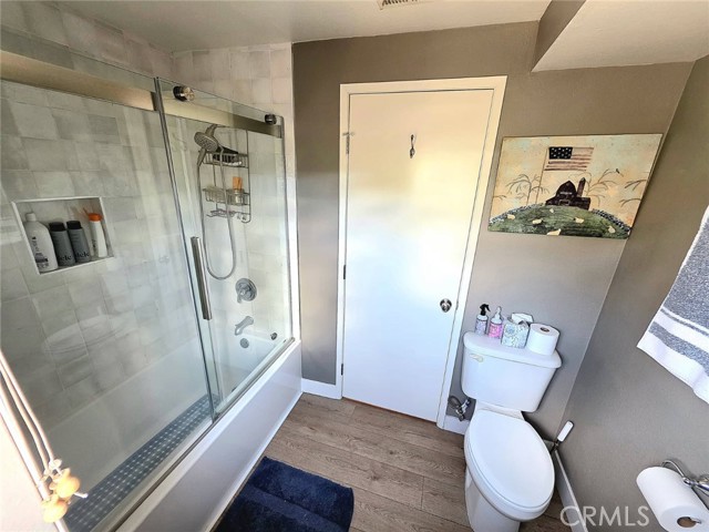 Detail Gallery Image 9 of 18 For 22081 Windtree, Wildomar,  CA 92595 - 3 Beds | 2 Baths