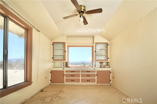 Detail Gallery Image 7 of 64 For 5285 Utah Trl, Twentynine Palms,  CA 92277 - 3 Beds | 2 Baths