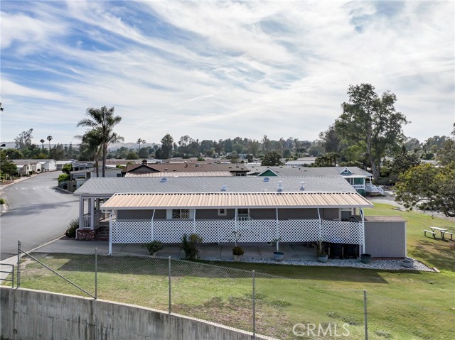 15111 Pipeline Avenue, Chino Hills CA: https://media.crmls.org/medias/6049733f-d82b-4cb5-afee-9e7fdcd31e90.jpg