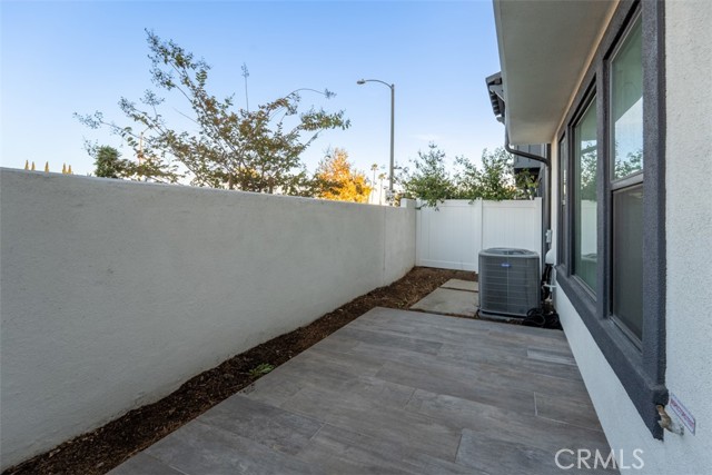 Detail Gallery Image 41 of 42 For 2084 Caleigh Lane, Costa Mesa,  CA 92627 - 3 Beds | 2/1 Baths