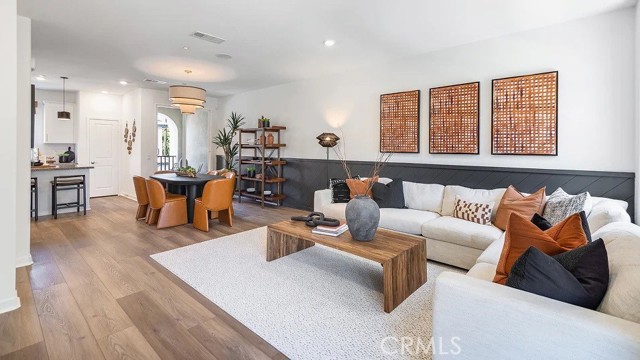 Front Image Thumbnail for CRSW25277774