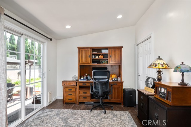 23714 Alliene Avenue, Torrance CA: https://media.crmls.org/medias/604a19ad-98e6-45fd-a50e-85bb2aa2c999.jpg