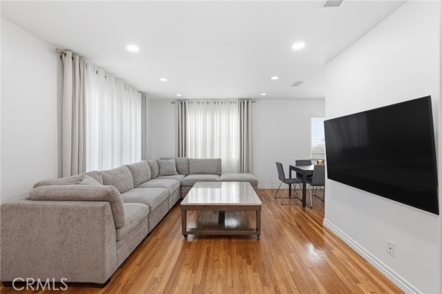 12824 Osborne photo 14