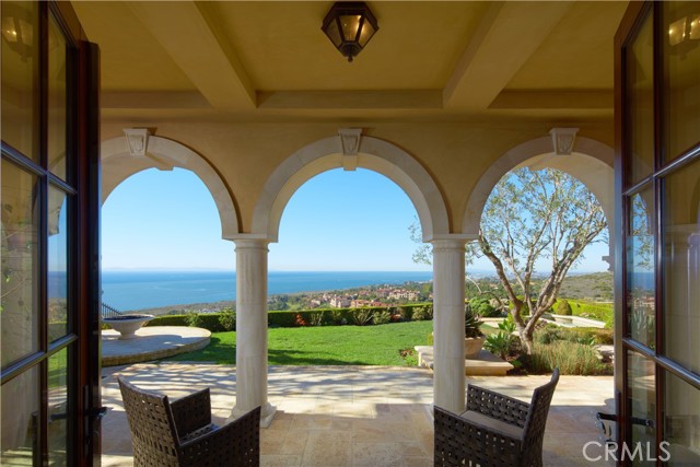 Detail Gallery Image 19 of 62 For 9 Clear Water, Newport Coast,  CA 92657 - 7 Beds | 8/3 Baths