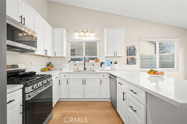 Detail Gallery Image 11 of 40 For 7297 Meadowlark, Rancho Cucamonga,  CA 91701 - 4 Beds | 2 Baths