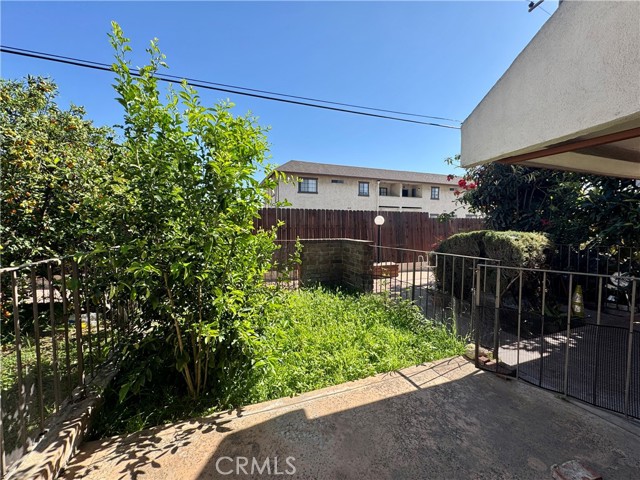 Detail Gallery Image 11 of 22 For 402 S Garfield Ave #15,  Alhambra,  CA 91801 - 3 Beds | 3 Baths