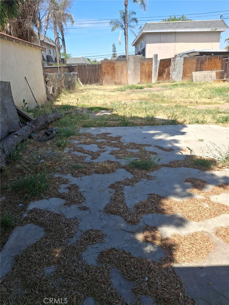 https://media.crmls.org/medias/604e71bb-3597-47ce-ac62-47b55085860a.jpg?preset=X-Large