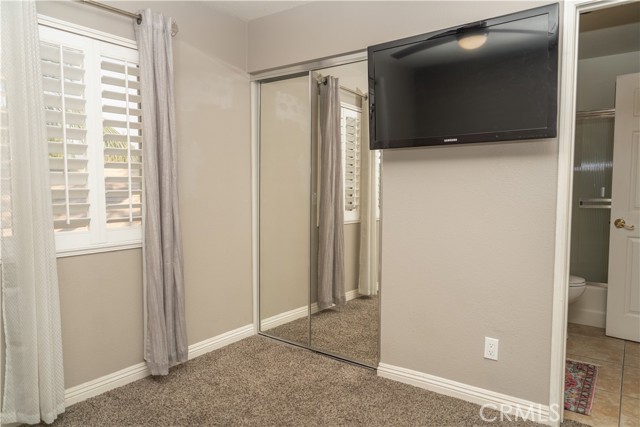 Detail Gallery Image 9 of 15 For 7234 Bodega, Fontana,  CA 92336 - 4 Beds | 3 Baths