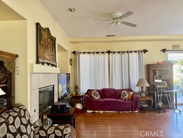 Image 6 of 14 For 79870 Barcelona Drive