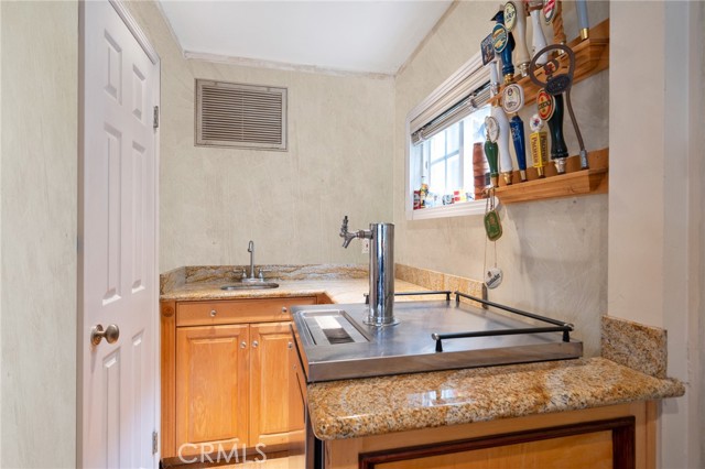 1700 Stanford Avenue, Redondo Beach CA: https://media.crmls.org/medias/605047f9-e34d-4075-b7cc-1f02c6d73d76.jpg