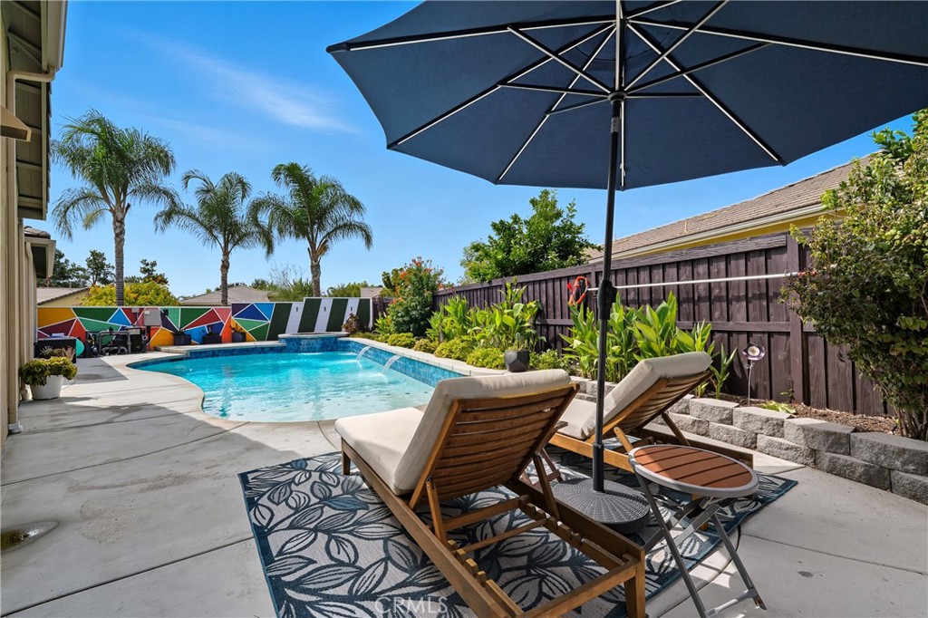 28348 Little Lake