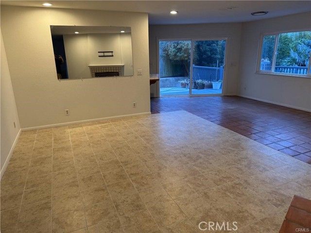 818 Nardo Road, Encinitas CA: https://media.crmls.org/medias/60513d05-1000-4fcf-a163-2d760962240e.jpg