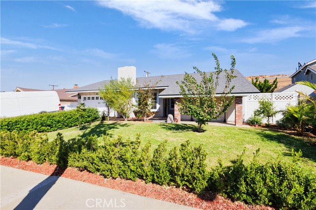 Image 2 for 505 Newhall Dr, Corona, CA 92879