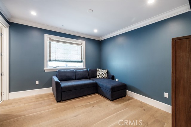 Detail Gallery Image 46 of 54 For 443 23rd Pl, Manhattan Beach,  CA 90266 - 3 Beds | 3/1 Baths